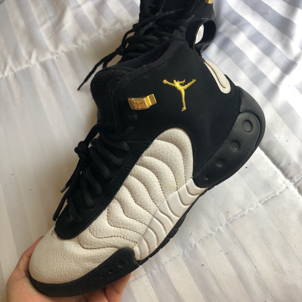 Jordan black and white jumpman pros